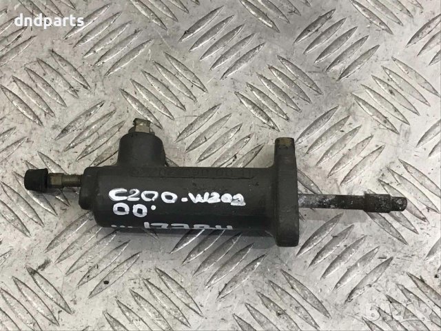 Долна помпа съединител Mercedes C200,W202,2002г.