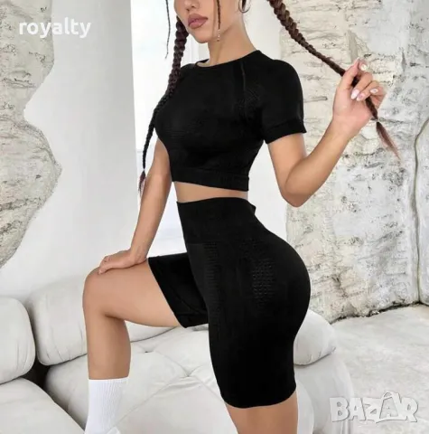 Дамски спортен екип с къс ръкав в черно , снимка 2 - Спортни екипи - 49902842