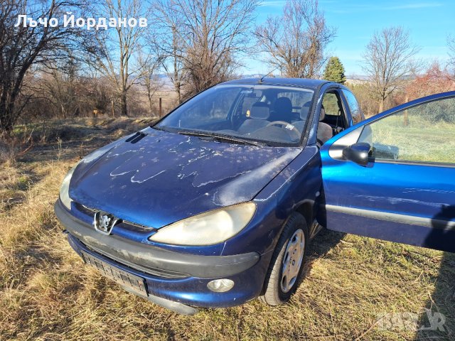 Peugeot 206 1.1, снимка 3 - Автомобили и джипове - 44247346