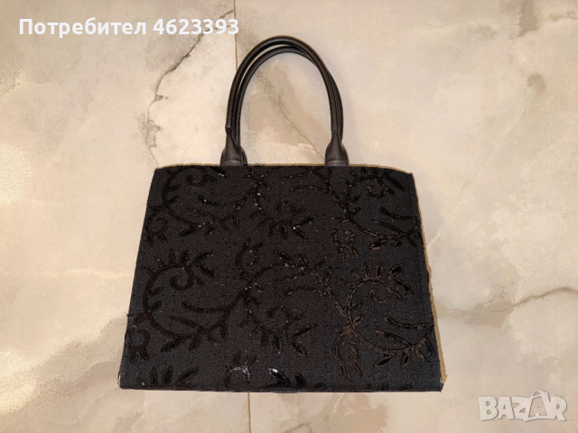 Дамска чанта Twinset, снимка 2 - Чанти - 53670554