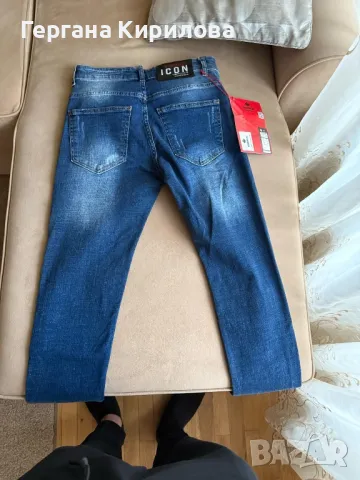 Дънки Dsquared, снимка 2 - Панталони - 49764076