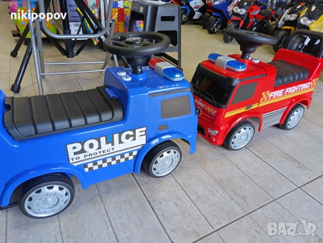 MERCEDES Кола за бутане Mercedes-Benz Antos, снимка 4 - Детски велосипеди, триколки и коли - 53564939