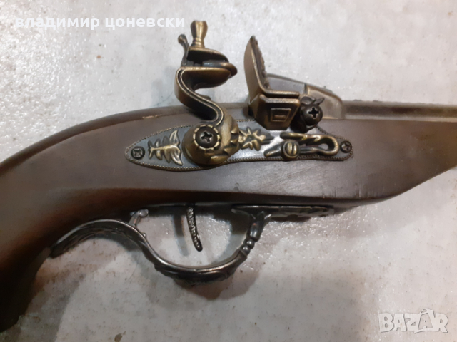 Красив кремъчен пистолет,пищов-запалка,оръжие, снимка 7 - Колекции - 44757116