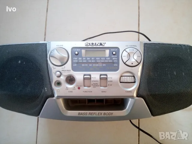 Радиокасетофон CD SONY CFD-V31L