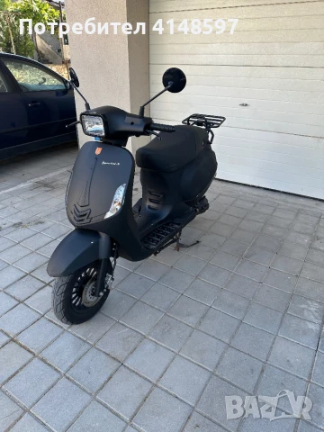 Скутер 50 кубика La Souris, снимка 2 - Мотоциклети и мототехника - 50939687
