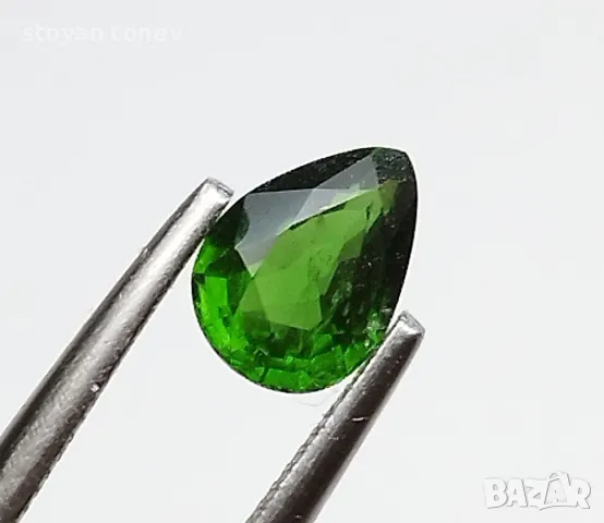 Цаворит с интензивен наситен зелен цвят - 0.58кт.! Нов!, снимка 3 - Други - 50153267