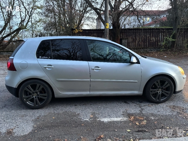 Volkswagen Golf V , снимка 3 - Автомобили и джипове - 52541249