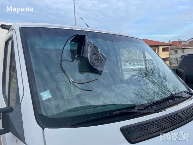 Ремонт на спукани автостъкла,удари от камъчета,шупли, звезди, точки Бургас