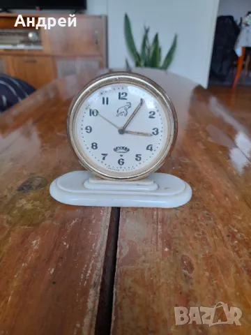 Стар настолен часовник,будилник Дружба #2