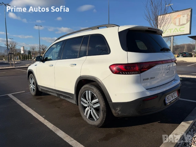 Mercedes-Benz EQB ГАРАНЦИЯ в Силвър Стар, снимка 5 - Автомобили и джипове - 53860320