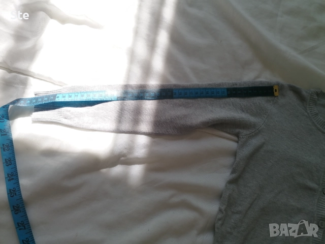 Нова мека сива жилетка за 4-6г, снимка 8 - Детски пуловери и жилетки - 51785117