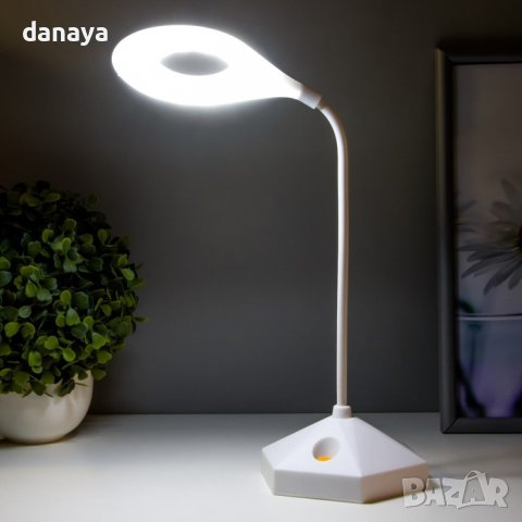 3335 Настолна нощна лампа Хексагон, с USB зареждане, снимка 2 - Настолни лампи - 38834176