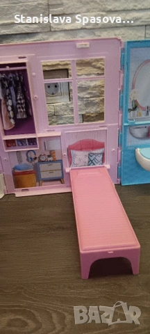 Къща сгъваема на Барби, снимка 3 - Кукли - 53858223