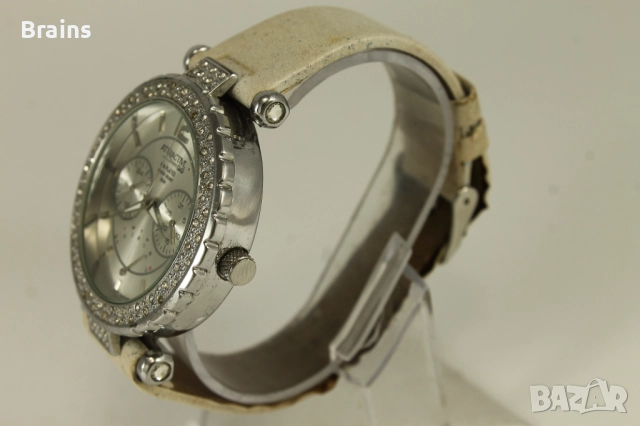 Q&Q Attractive Дамски Кварцов Ръчен Часовник, снимка 5 - Дамски - 51758188