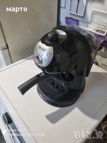 Кафемашина DeLonghi, снимка 5 - Кафемашини - 53518413