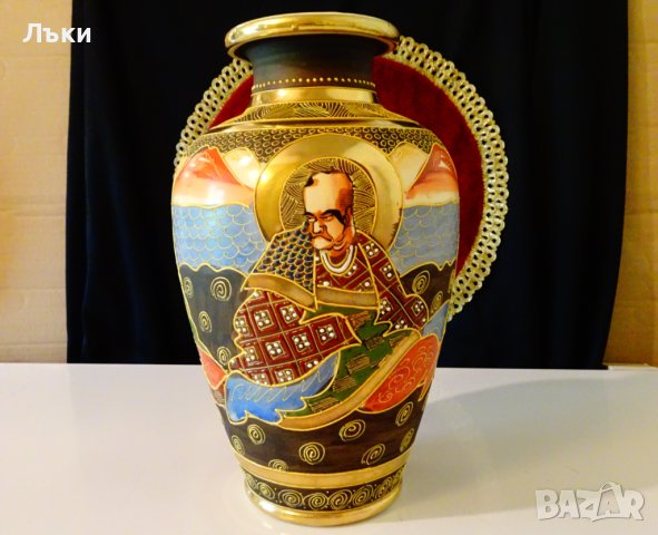 Ваза японски порцелан Satsuma Kinkozan Tsukuru,злато., снимка 4 - Антикварни и старинни предмети - 41645614