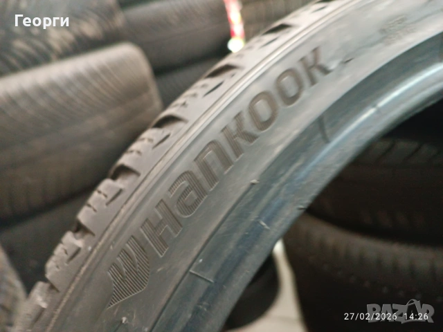 2бр.зимни гуми 235/35/20 Hankook, снимка 4 - Гуми и джанти - 53666124