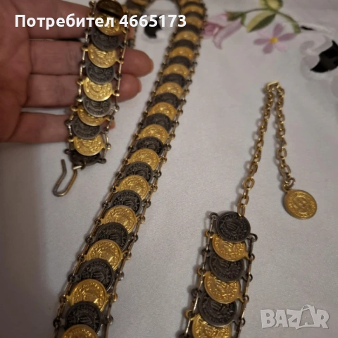 Дамски Колан с парички, снимка 2 - Колани - 53249336