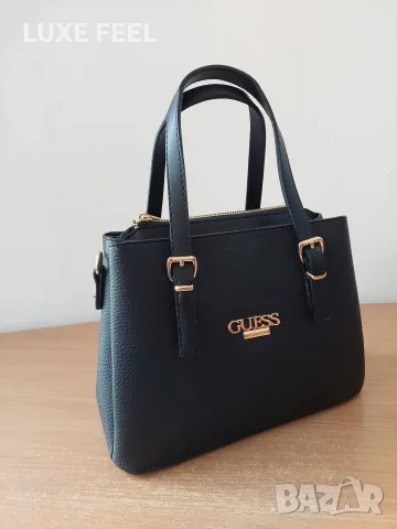 Guess ✨Дамски Чанти , снимка 6 - Чанти - 56240228