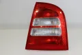 Десен стоп Skoda Octavia I хечбек (2000-2004г.) liftback 1U6945112C / 1U6945096C Шкода Октавиа, снимка 1