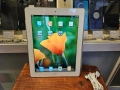 Apple iPad 2 16GB, Wi-Fi, 9.7in - White (MC979LL/A), снимка 5