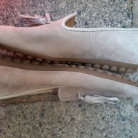 Велурени обувки, от снимката изглеждат на петна , снимка 3 - Дамски ежедневни обувки - 42056839