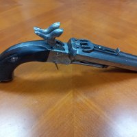 Рядък стар пистолет/револвер , снимка 8 - Антикварни и старинни предмети - 44392250