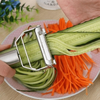2 в 1 Нож белачка за зеленчуци паста спагети на ленти , снимка 1 - Аксесоари за кухня - 44750662