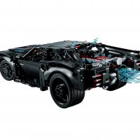 LEGO® Technic 42127 - Batman - Batmobile, снимка 4 - Конструктори - 35798304