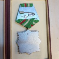 Комплект орден за военна доблест и заслуга, снимка 6 - Антикварни и старинни предмети - 44438470