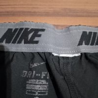 Долнище Nike , снимка 2 - Спортни дрехи, екипи - 42380955