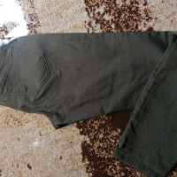 Черен и зелен еластични панталони 30 размер, Л, снимка 4 - Панталони - 44792203