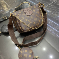 Дамска чанта Louis Vuitton , снимка 1 - Чанти - 44780231