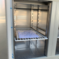 Хладилна маса с две врати НОВА италианска, снимка 8 - Обзавеждане за заведение - 44632521