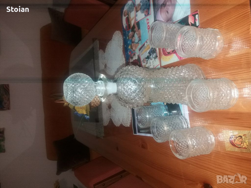 Шише с чаши за алкохол , снимка 1