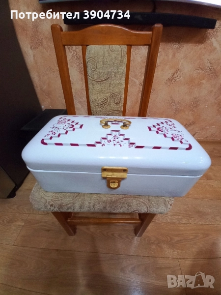 Емайлирана кутия хляб 1920г., снимка 1