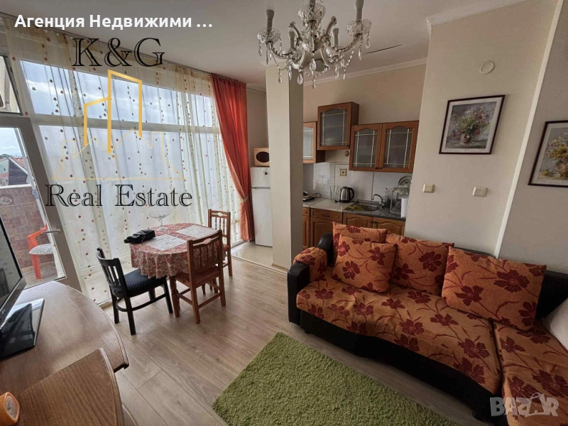 Двустаен с красива панорамна гледка в гр. Несебър , снимка 1