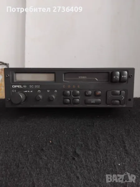 Радиокасетофон за кола , снимка 1