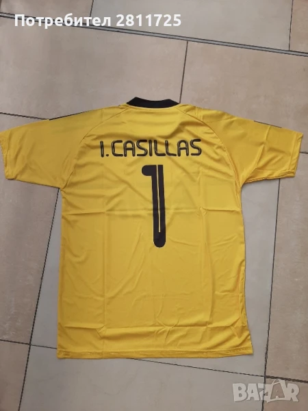 Тениска Касиляс - Реал Мадрид ретро легенди , снимка 1