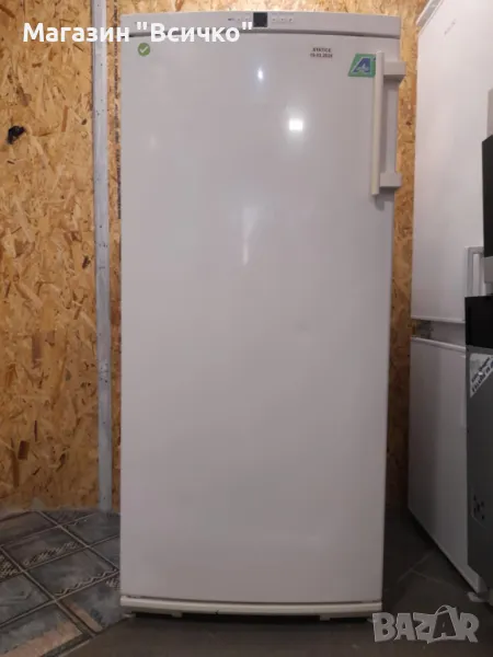 Фризер LIEBHERR GN GN2456 вертикален фризер, 216 л, снимка 1