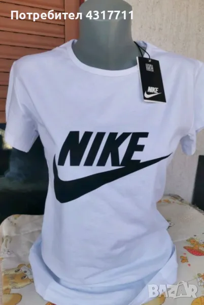 Дамски тениски Nike и Levi's , снимка 1