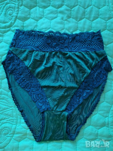 Дамско бельо дълбоки бикини с дантела, снимка 1