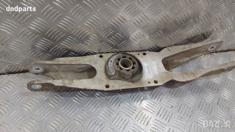 Носач Mercedes B200 CDI W246 2013г.(заден ляв)	, снимка 1