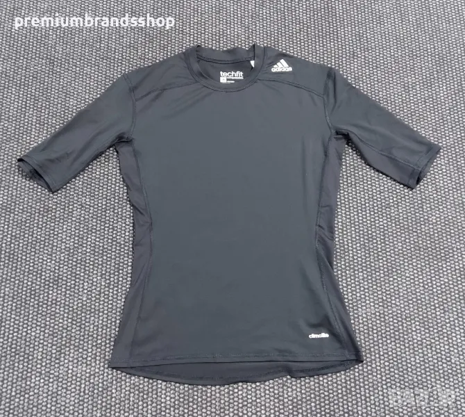 Adidas L techfit тениска L размер , снимка 1