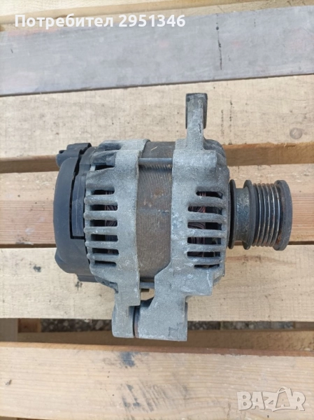 Алтернатор Динамо Opel Insignia 13502583 Опел Инсигния, снимка 1