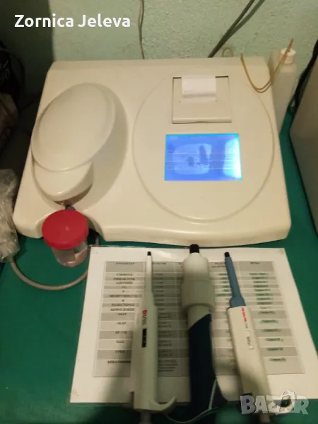 ПРОДАВАМ БИОХИМИЧЕН АНАЛИЗАТОР С ПИПЕТИ  , снимка 1