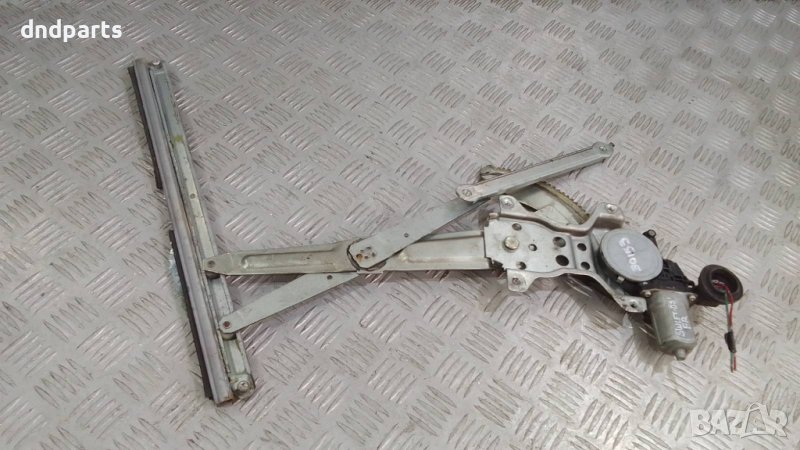 Стъклоповдигач Suzuki Swift 2005г.(преден десен)	, снимка 1