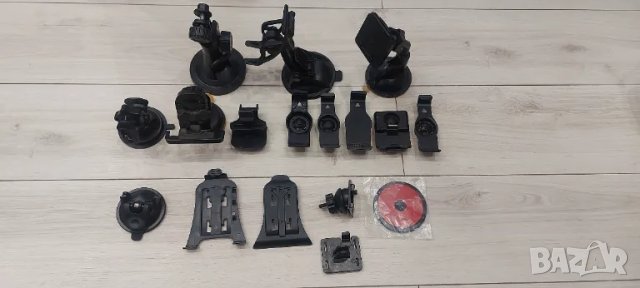 Части за GPS навигация GARMIN , стойка , платка , панел , батерия , дисплей, снимка 3 - Garmin - 39097121