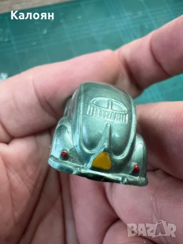 Фолксваген количка играчка от шоколадово яйце , снимка 4 - Колекции - 50569887