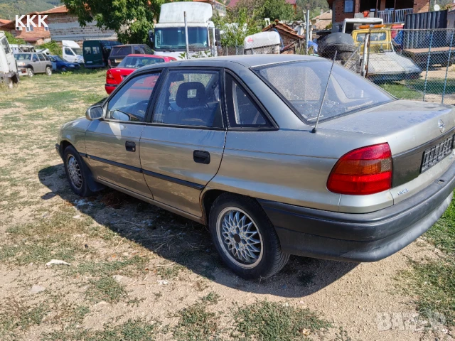 Opel astra 1.7 TDI на части се продава, снимка 4 - Автомобили и джипове - 51390614